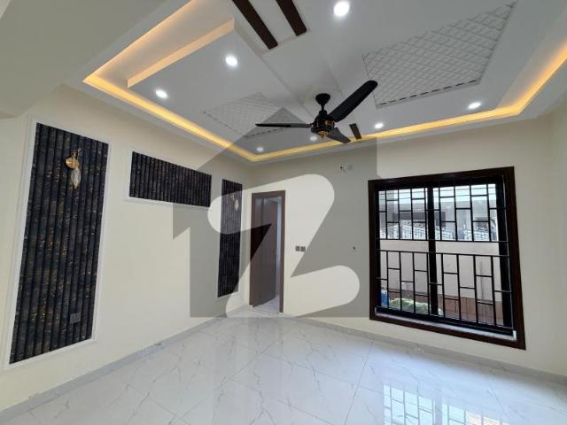 House for sale in سیالکوٹ, گوجرانوالہ ڈویژن