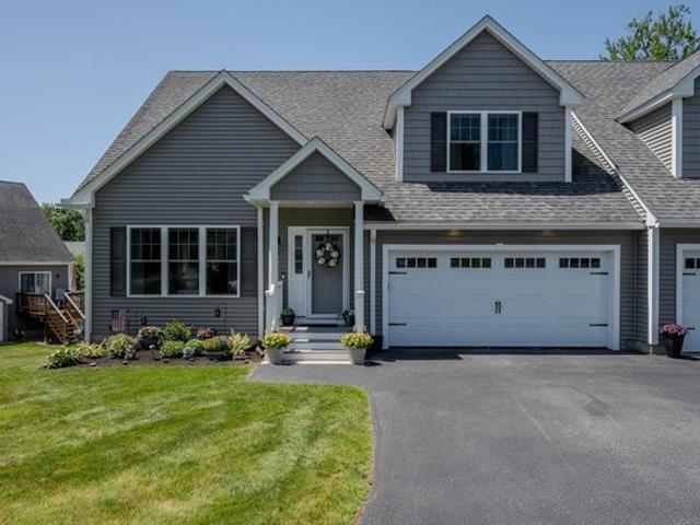 Condo for sale in Dracut, Massachusetts