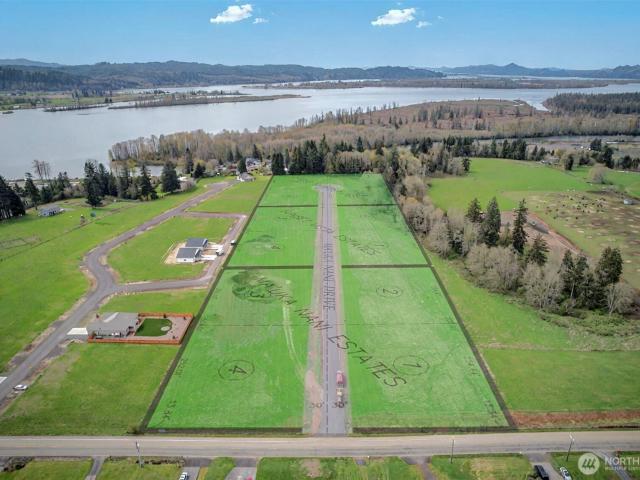 Land for sale in Cathlamet, Washington