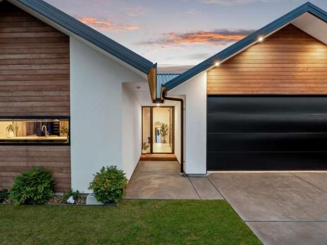 House for sale in Casebrook, Canterbury