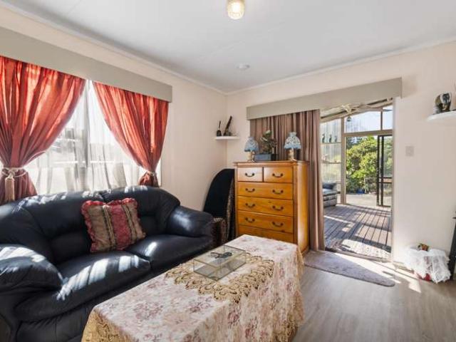 House for sale in Sanson
