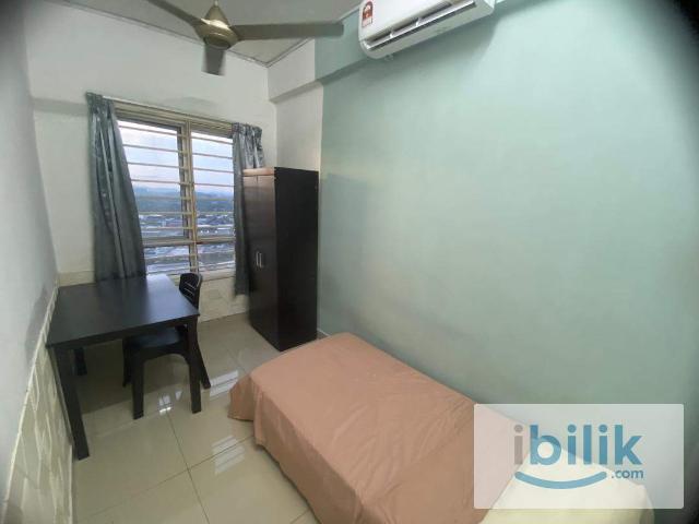 Room for rent in Petaling, Damansara Damai