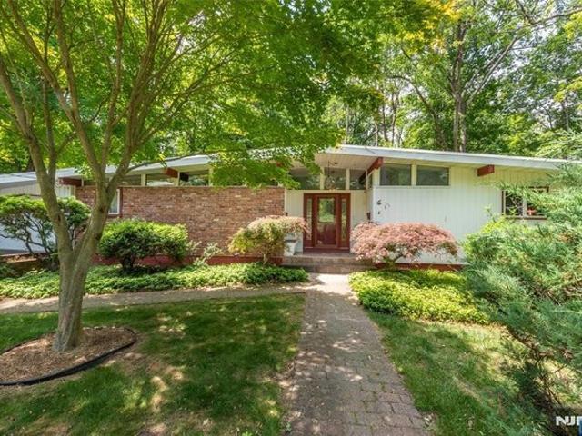 House for sale in Passaic, New Jersey