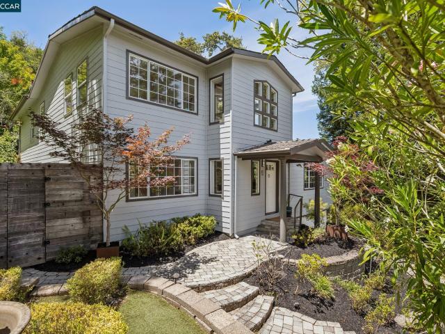 House for sale in Orinda, California