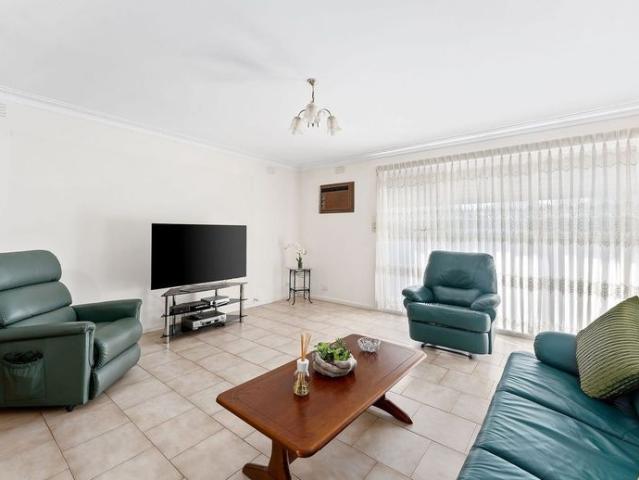 House for rent in Keilor Park, Melbourne