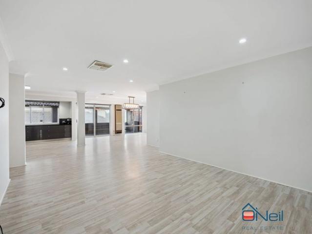 House for rent in Canning Vale, Western Australia