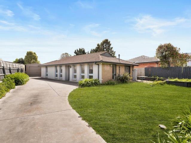 House for rent in Fountain Gate, Melbourne