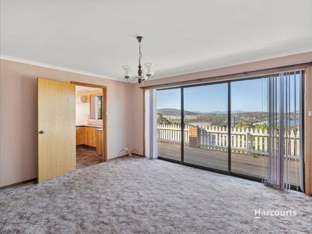 House for rent in Primrose Sands, Tasmania