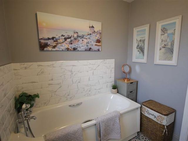 Detached House for sale in Mountmellick, North Tipperary