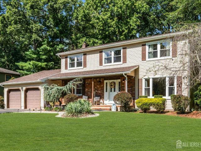 House for sale in Colonial Oaks, East Brunswick Township