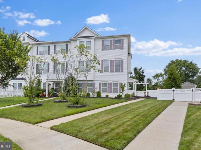 Townhouse for sale in Chesterfield Townhouse for sale in Chesterfield