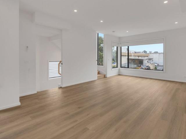 Townhouse for rent in Camerons Creek, Victoria