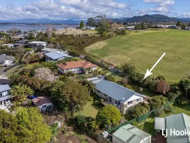 House for sale in Athenree, Bay Of Plenty