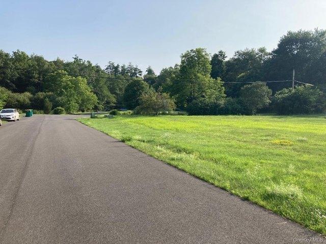 Land for sale in Lake Katrine, New York