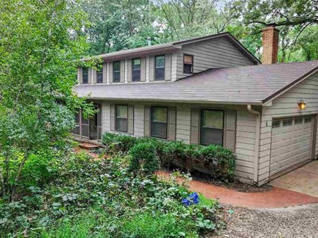 House for sale in Iowa City, Iowa