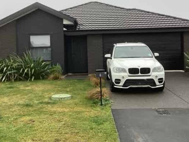 House for rent in Chaslands, Canterbury