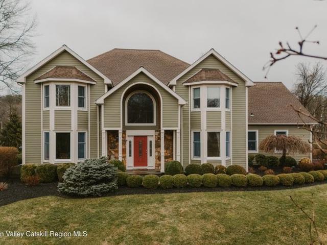 House for sale in Hyde Park, New York