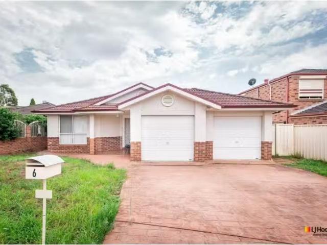 House for rent in Hoxton Park, Sydney