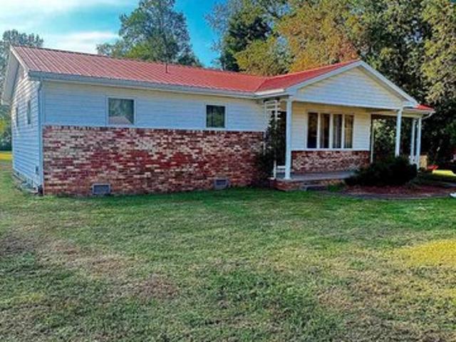 House for sale in Milton, West Virginia