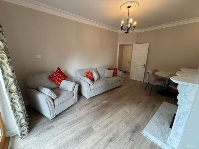 Apartment to rent in Bluebell, North Tipperary