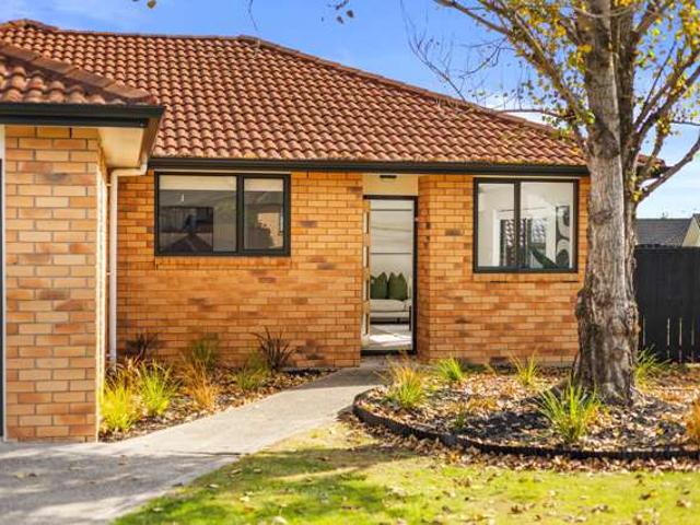 House for sale in Papakura
