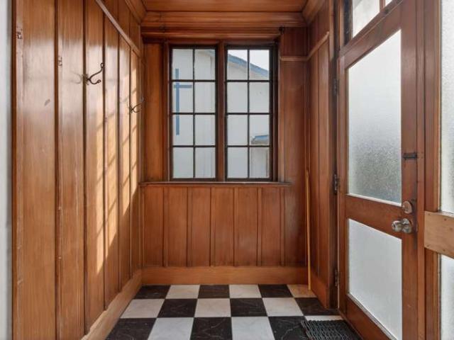House for sale in Days Bay, Wellington
