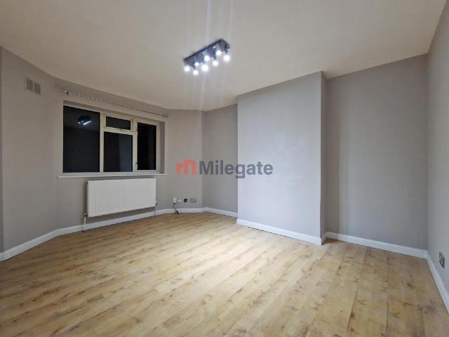 Apartment for rent in London Borough of Barnet, Greater London