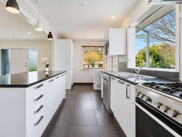 House for sale in Glenview, Hamilton City