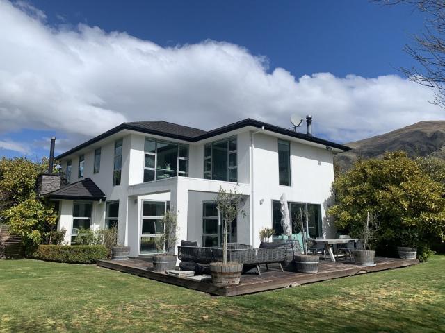 House for rent in Albert Town, Otago