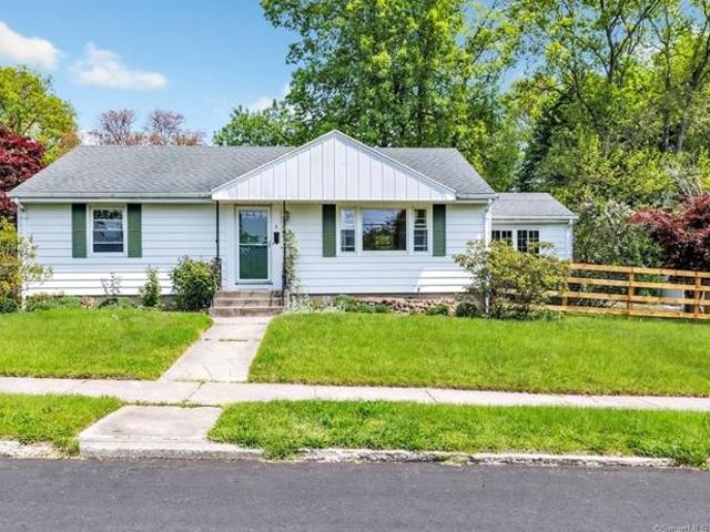 House for sale in Hamden, Connecticut