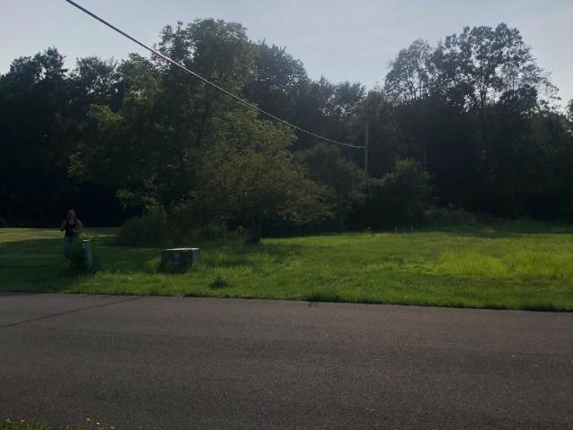 Land for sale in Lake Katrine, New York