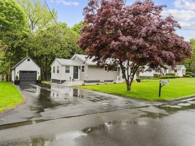 House for sale in Hampden, Massachusetts
