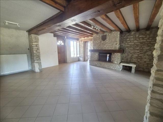 Maison location à Auxerre, Thury