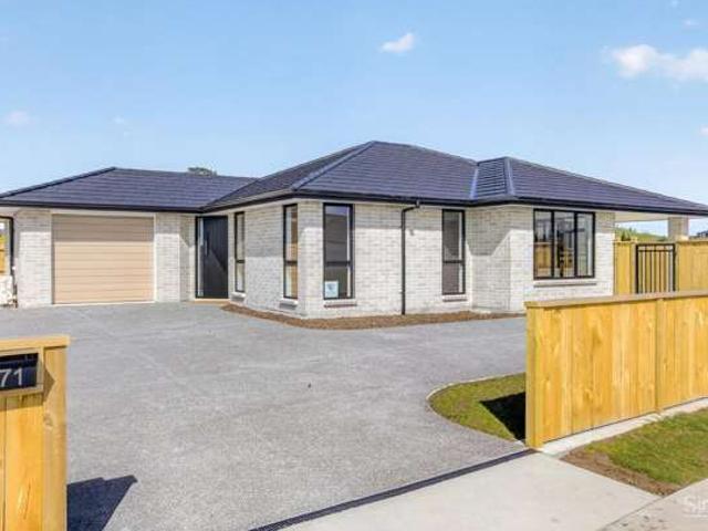 House for sale in Castlecliff, Whanganui