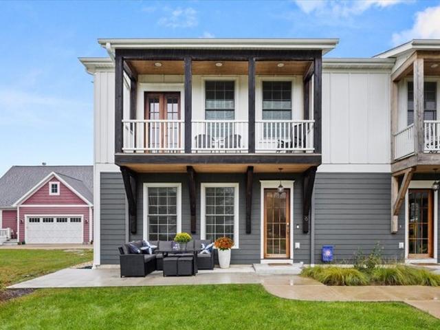 Townhouse for sale in Ottawa, LaSalle County