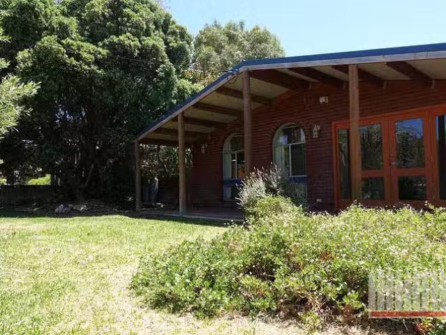House for rent in Yanchep, Western Australia