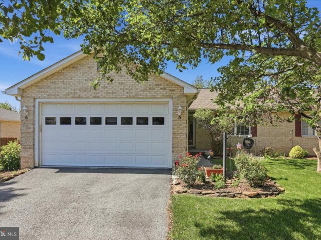 Townhouse for sale in Front Royal, Warren County