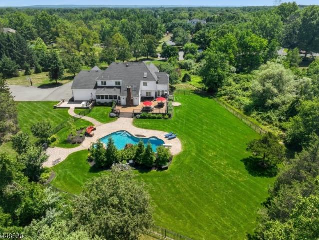 House for sale in Neshanic Station, New Jersey