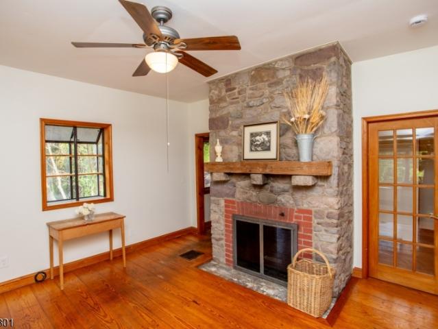 House for sale in Delaware, New Jersey