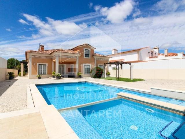 Casa venda em Almeirim, Santarém