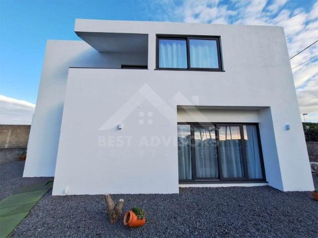 Casa venda em Açores, Madalena