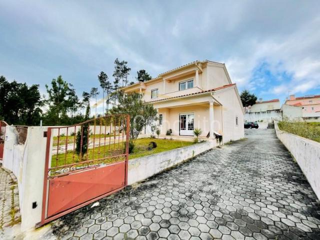 Casa venda em Ourém, Santarém