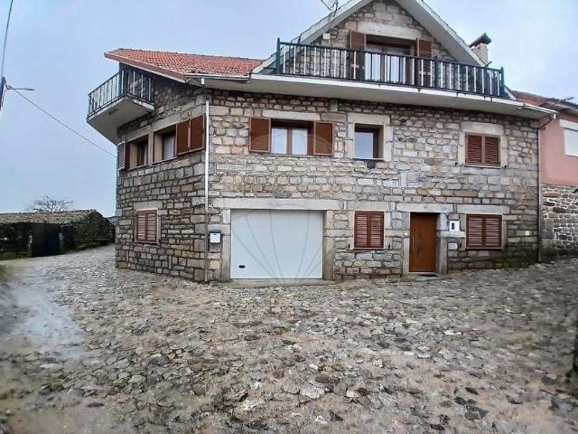 Casa venda em Penedono, Viseu