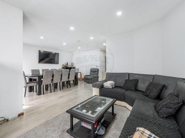 Casa venda em Póvoa De Lanhoso, Braga
