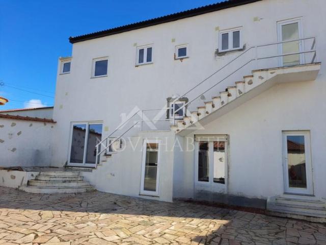 Casa venda em Varatojo, Torres Vedras