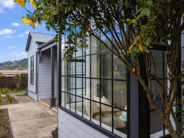 House for sale in Otakou