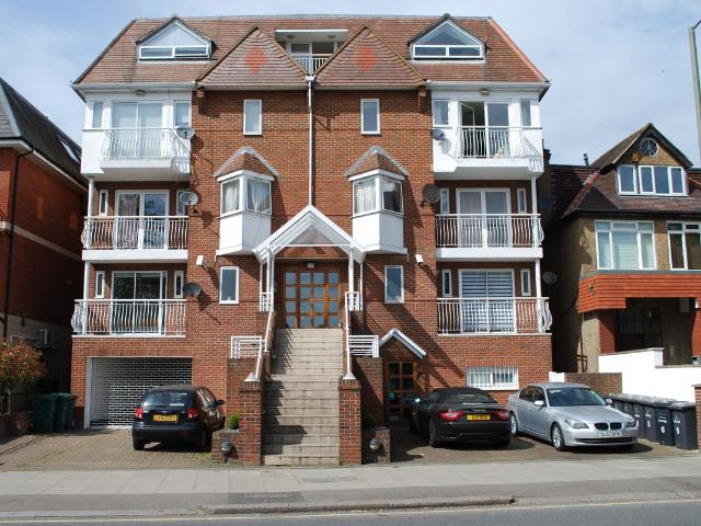 Apartment for rent in London Borough of Barnet, Greater London