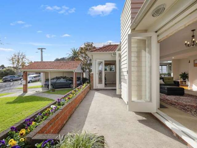 House for sale in Three Kings