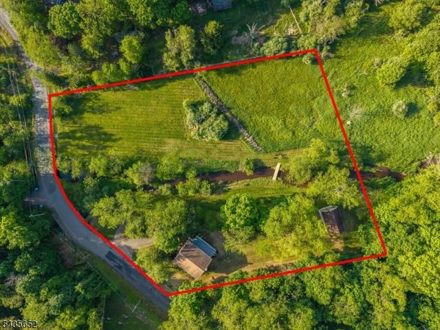 House for sale in Asbury, New Jersey
