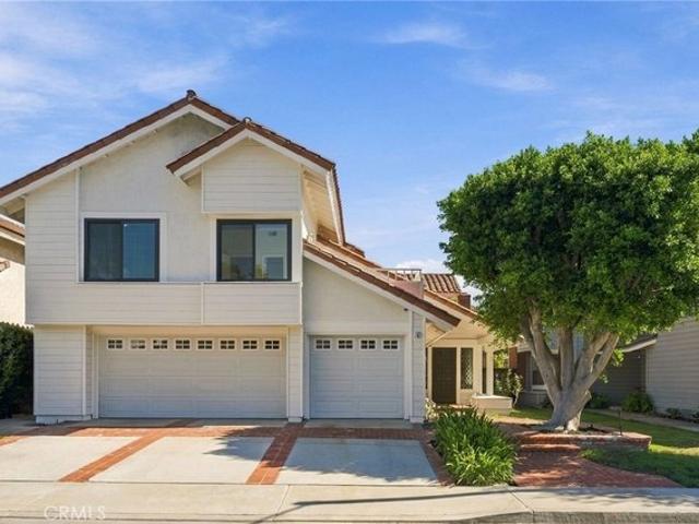 House for sale in Frances, Irvine